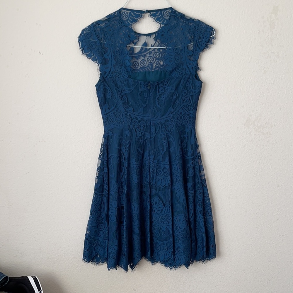 BB DAKOTA’s brand . Size2 . Color green - Picture 4 of 5